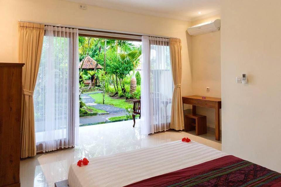 Hotel White House Ubud Exterior foto